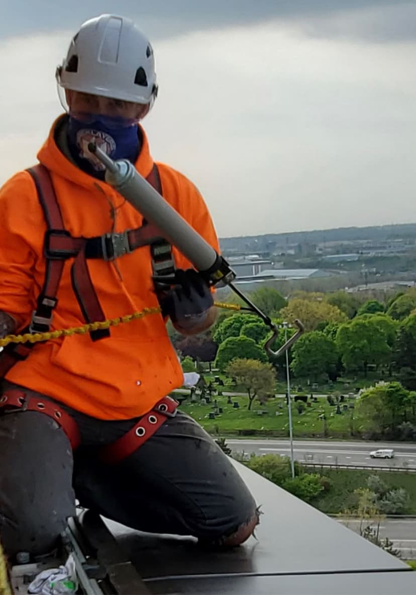 Advanced Roofing Technology Innovators's image